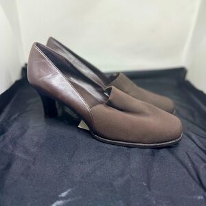 Mootsies Tootsies Chocolate Brown Heels